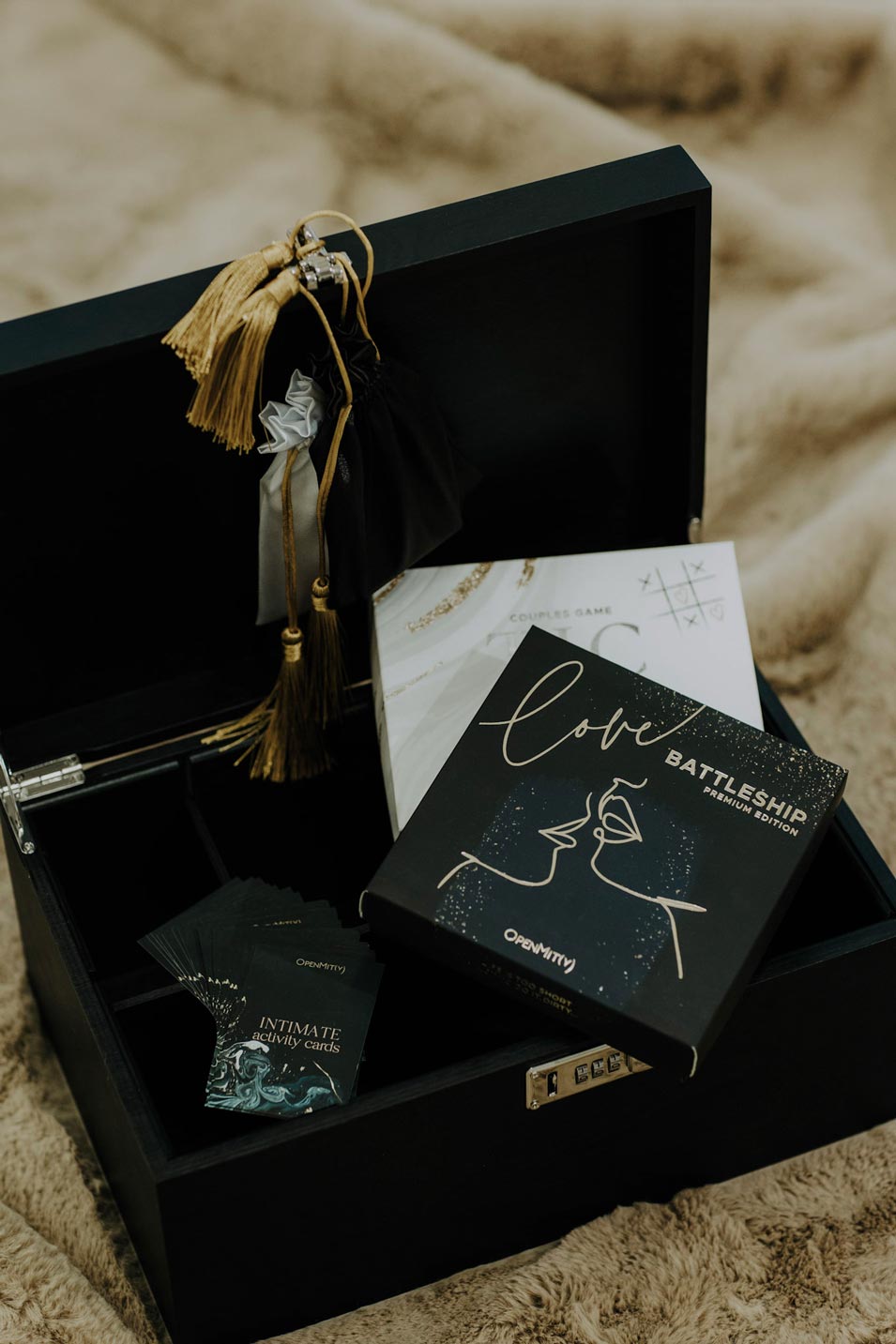 Premium-gift-box-for-couples-games-and-wooden-box