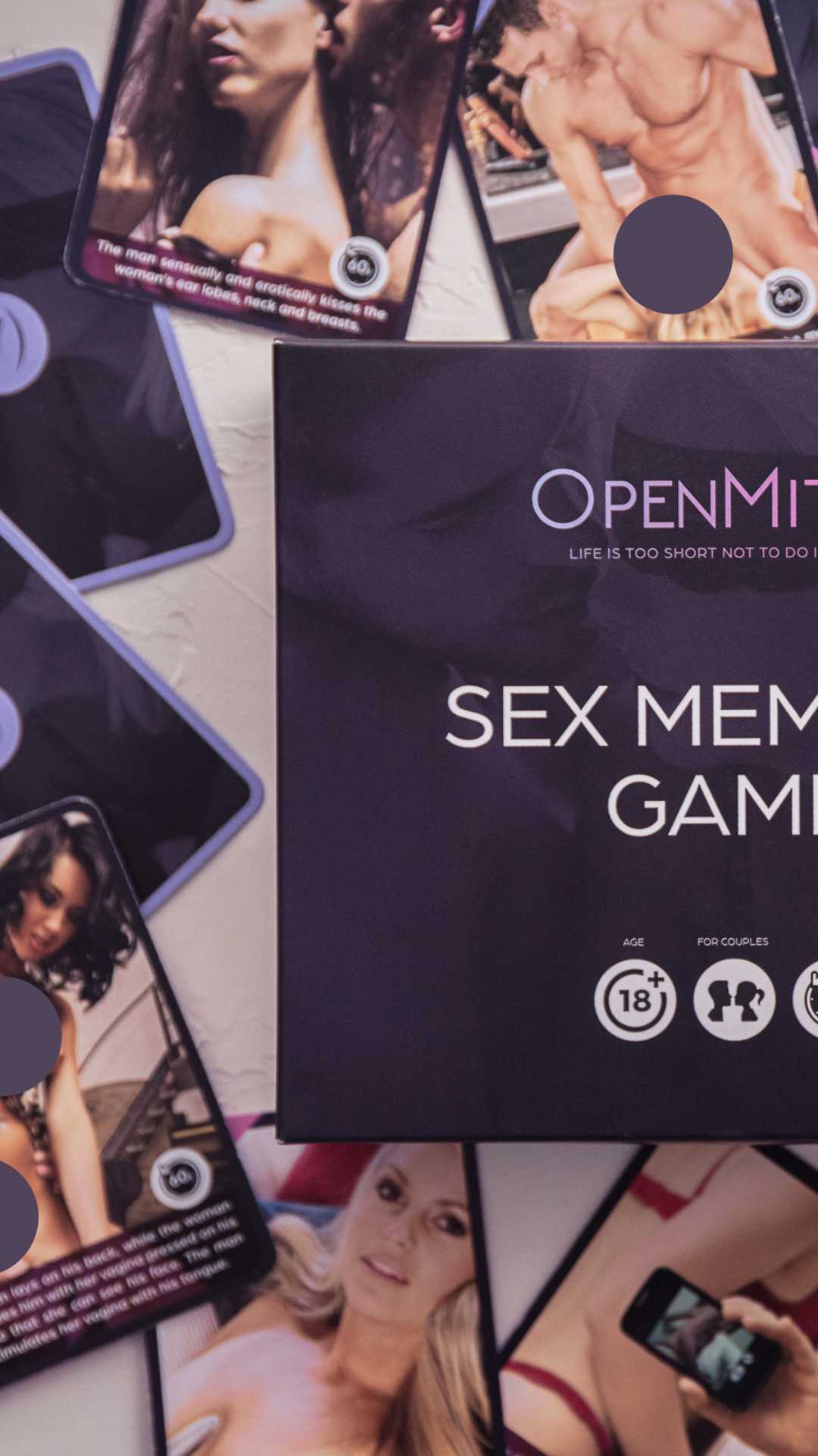 Game_of_sex_cards_with_mature_card_examples