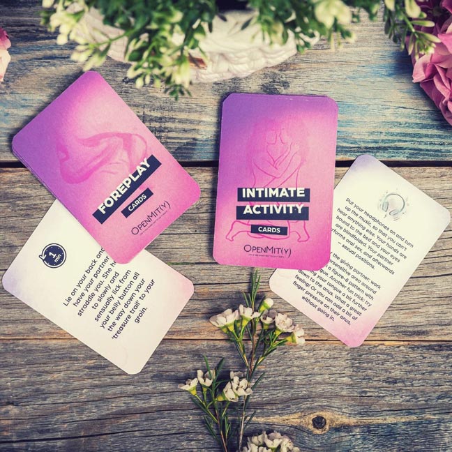 Lesbian-game-cards-example
